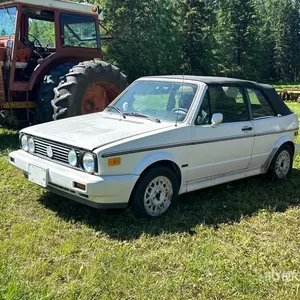 1988 Volkswagen Golf Classic Car (Inoperable)