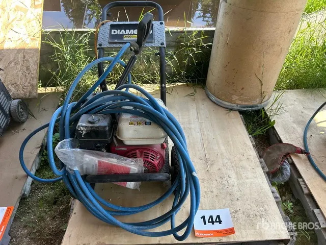 Diamond Pressure Washer