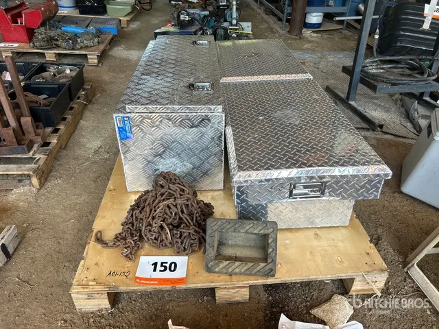 Quantity of Aluminum Tool Box