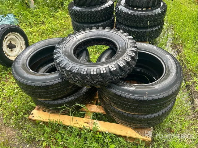 Quantity of (5) Mixed Tires