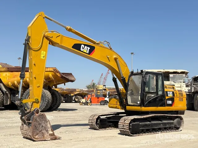 2013 Cat 320D2 Tracked Excavator