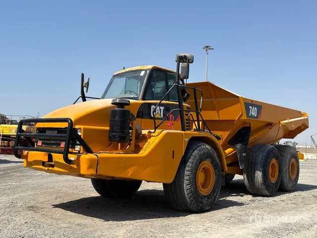 2008 Cat 740 Articulated Dump Truck