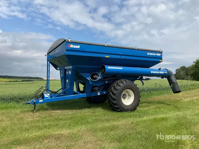 2016 Brandt 1020XR 1000 bu S/A Grain Cart