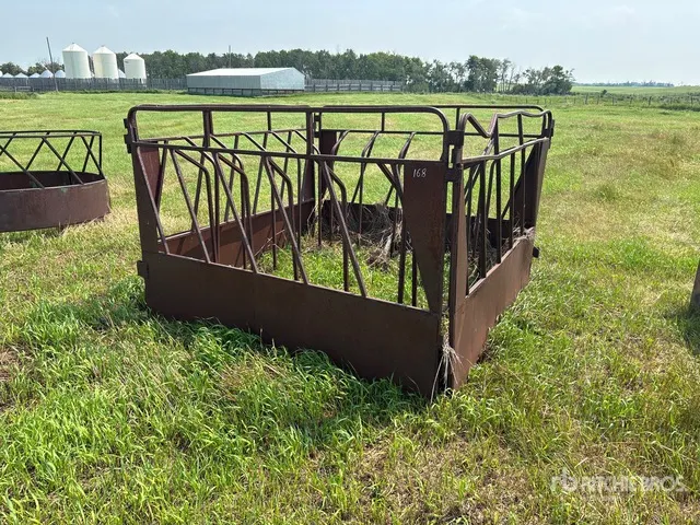 8 ft Livestock Feeder