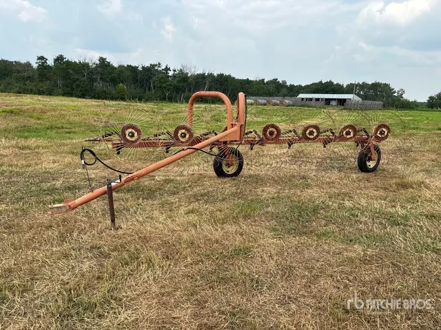 Vicon 14 ft 7 Wheel H1050 Hay Rake