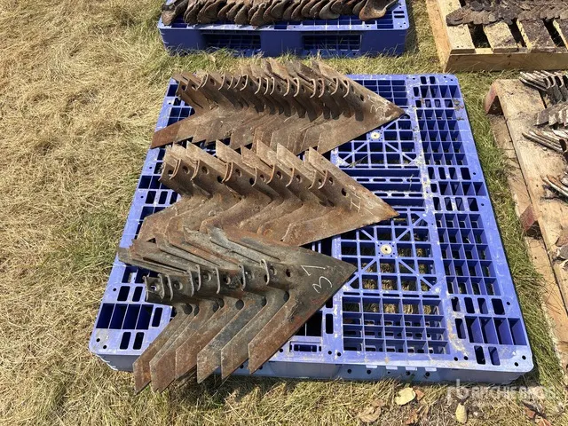 Quantity of (37)Cultivator Sweeps