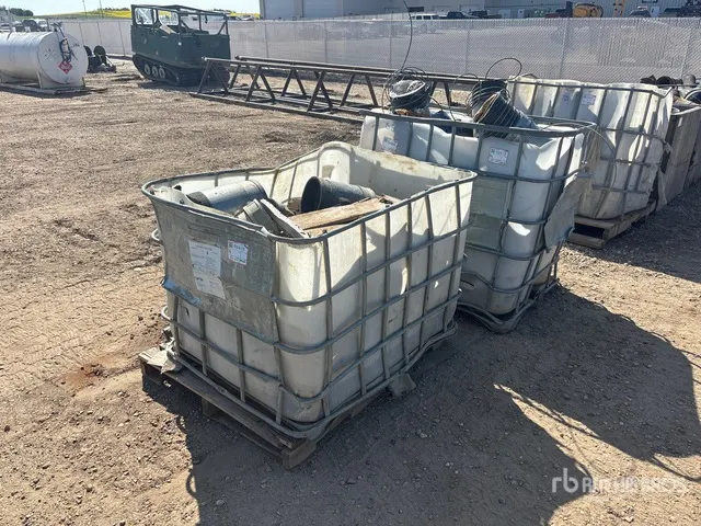 Quantity of (2) Crates of Fittings/Couplers/Flanges