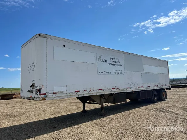 1981 Trailmobile 45 ft x 102 in T/A Van Trailer