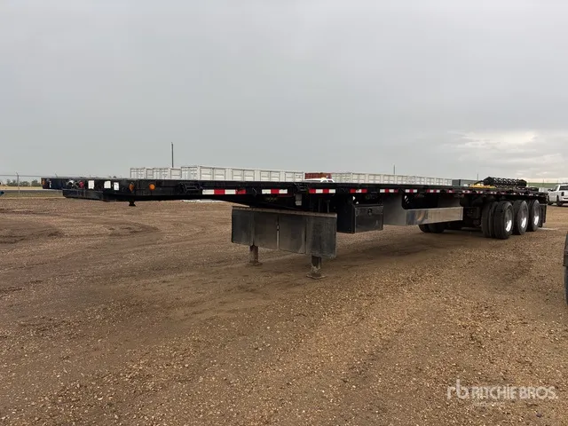 2008 Doepker 52 ft Tri/A Flatbed Trailer