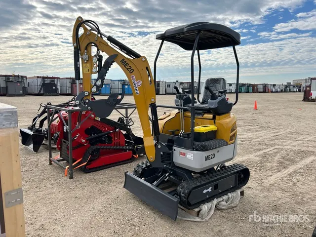 2026 ME20-YELLOW Diesel Mini Excavator (Unused)