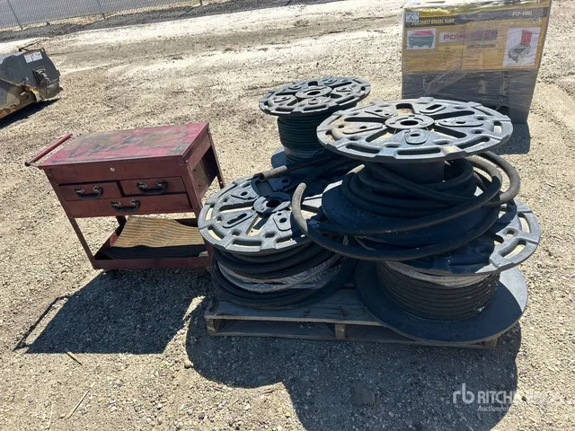 Quantity of Eaton Hydraulic Hose