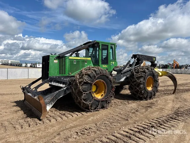 2012 John Deere 748H 4x4 Skidder