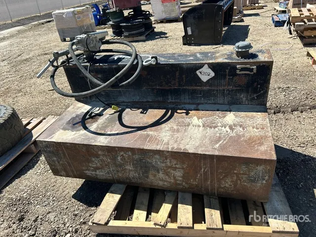 Portable Steel L-Shaped Fuel Tank