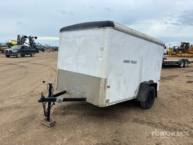 1994 Wells Cargo 10 ft S/A Enclosed Trailer