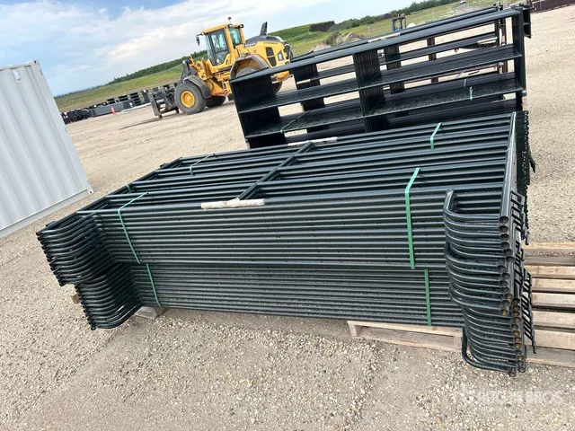 Quantity of (26) 2026 BYT RP96 9 ft 6 in x 5 ft Ranch Livestock Panel (Unused)