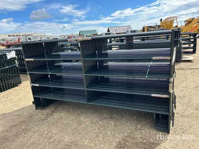 Quantity of (31) 2026 BYT RP96 9 ft 6 in x 5 ft Ranch Livestock Panel (Unused)