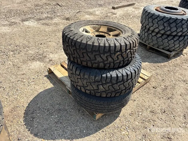 Quantity of Various Sizes Tires