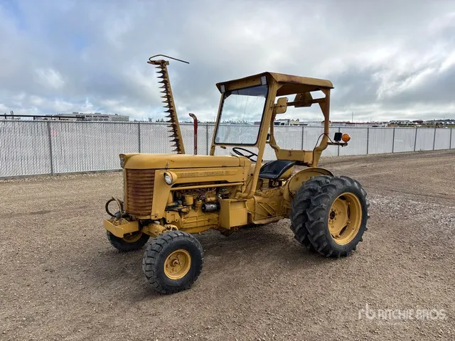 Massey Ferguson 65 2WD Tractor