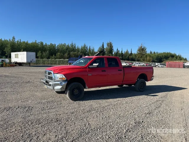 2012 Ram 3500 4x4 Crew Cab Pickup