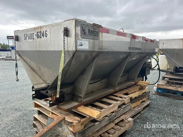 Monroe Salt Spreader