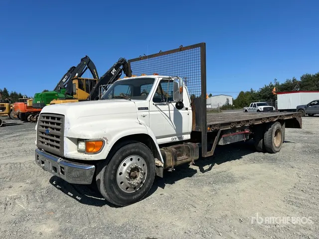 1996 Ford F800 4x2 Flatbed Truck