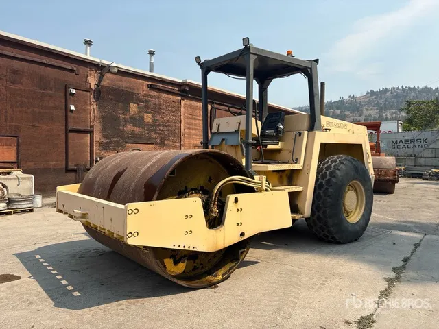 1997 Bomag BW 213D-2 Smooth Drum Compactor