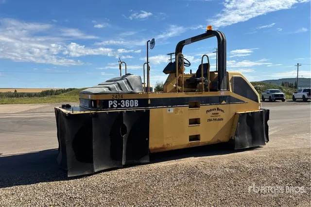 1998 Cat PS-360B 7 Wheel Pneumatic Roller