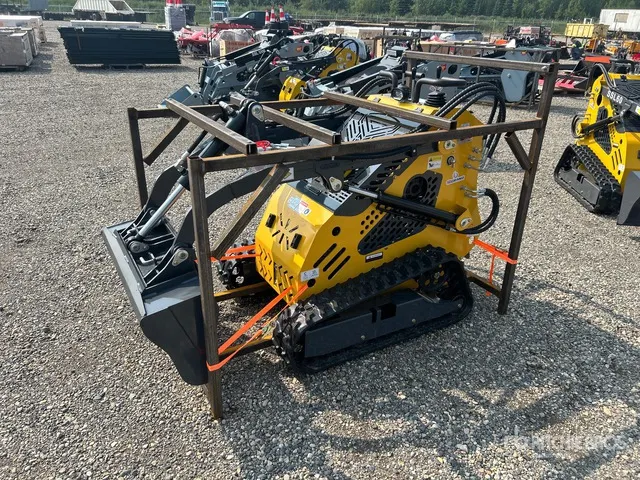 SSL60 Mini Compact Track Loader
