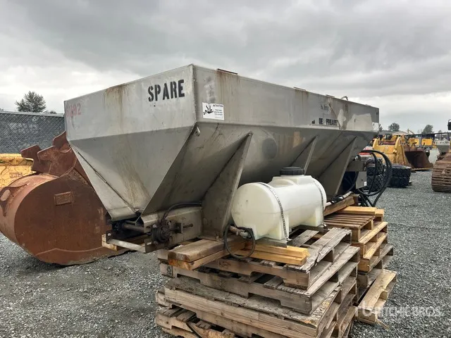 Monroe Salt Spreader