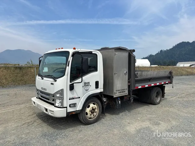 2017 Isuzu NQR 4x2 S/A Dump Truck