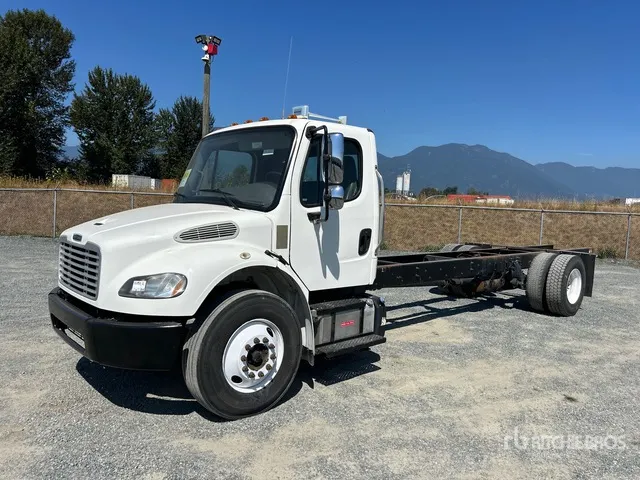 2019 Freightliner M2 106 4x2 Cab and Chassis