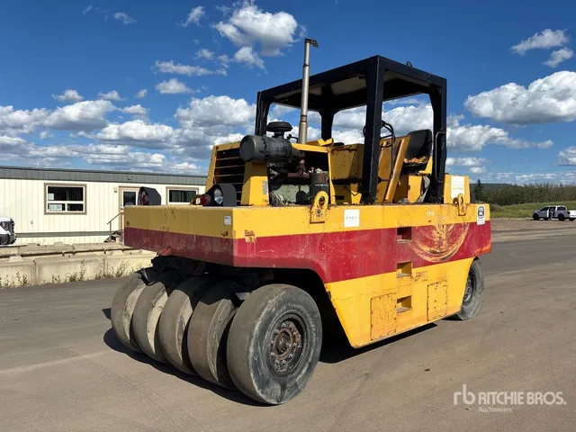 Dynapac CP30 9 Wheel Pneumatic Roller