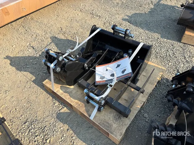 Quantity of (5) 2026 AGT 12EX-SET7 Mini Excavator Attachment Set (Unused)