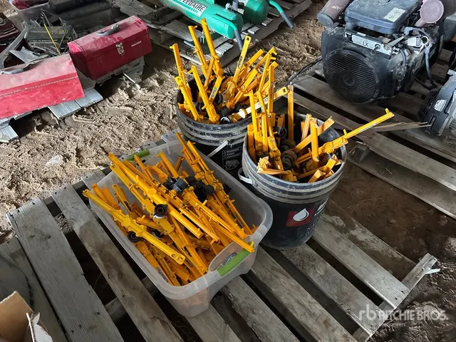 Quantity of Chafer Sprayer Nozzle