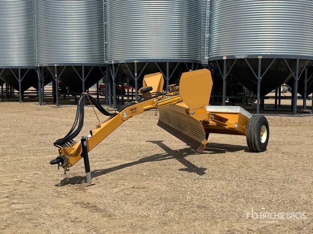 2023 HyGrade 1400RS 2 Tire Hydraulic 14 ft Pull Scraper