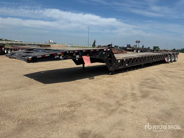 2014 Doepker 65 ft 24-Wheel Folding Neck Trailer