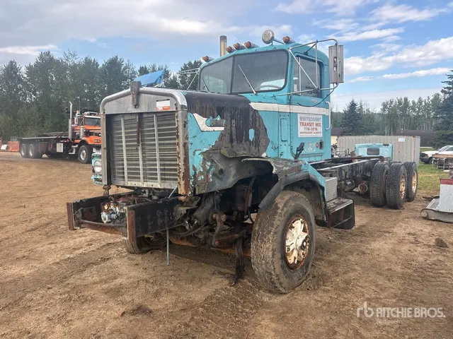 Kenworth 6x4 Cab and Chassis (Inoperable)