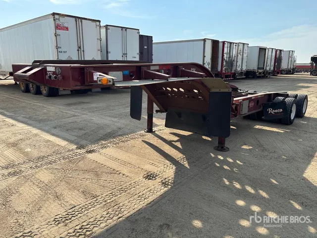 2012 Gerrys KJP602 40824 kg 16-Wheel Heavy-Haul Jeep
