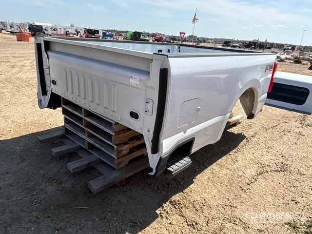 2025 Ford F-350 Pickup Truck Bed