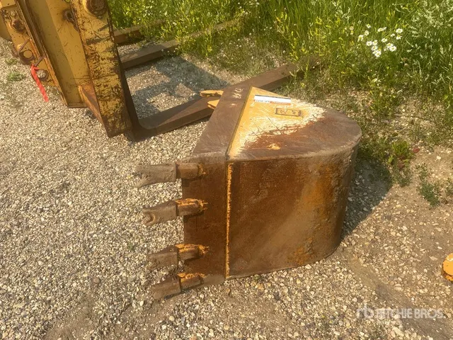 Cat 24 in Q/C Digging Backhoe Rear Bucket - Fits Cat 120/430E
