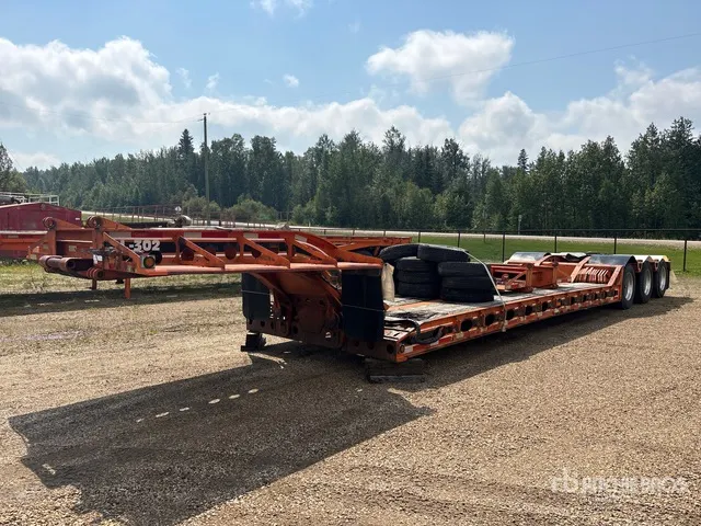 1991 Peerless Tri/A Removable Gooseneck Lowboy Trailer