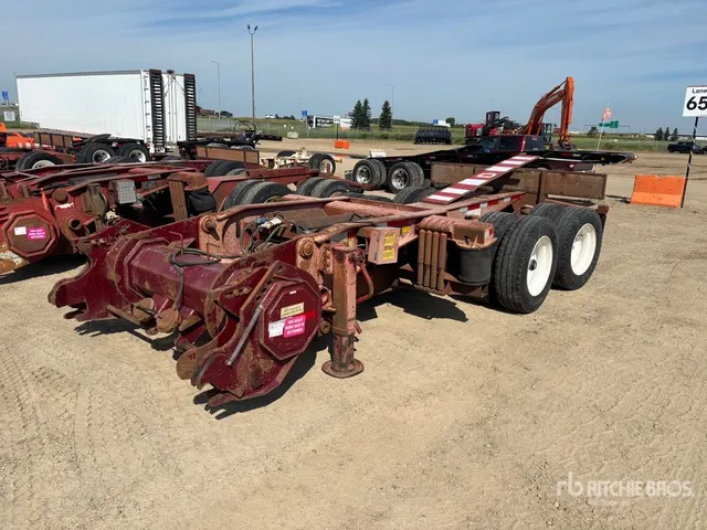 2002 Peerless T/A Booster Axle