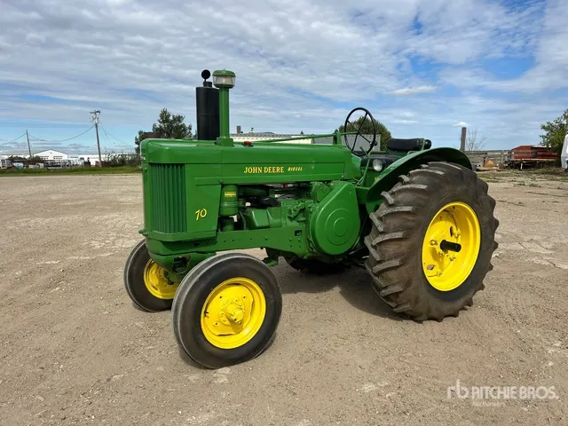 1956 John Deere 70 2WD Row Crop Antique Tractor