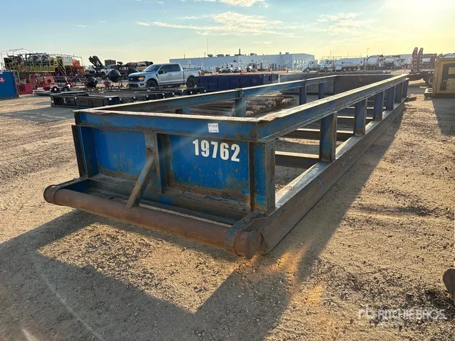 Skid-Mounted 35 ft Pipe Tub