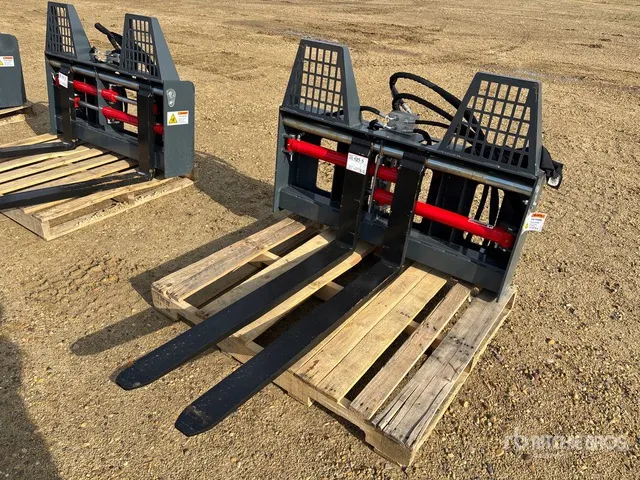 2026 Handy HF2T 48 in Skid Steer Forks (Unused)