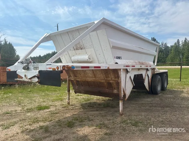 1998 Arnes 29 ft T/A Belly Dump Trailer