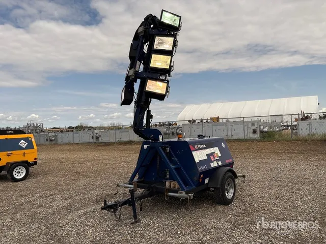 2011 Terex AL8000HT 20 kW Light Tower