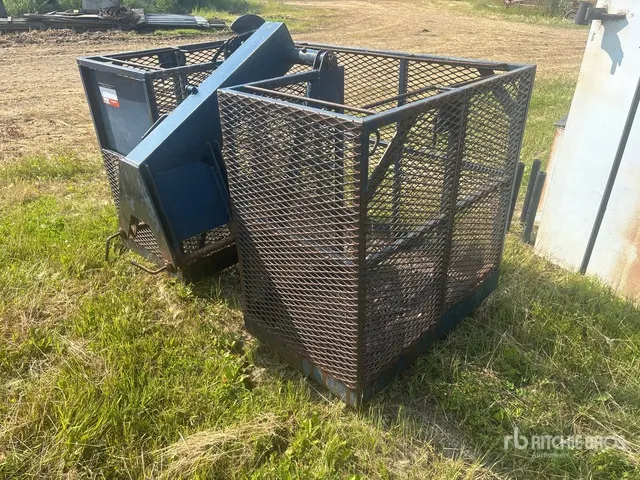 National Crane 72 in Man Basket