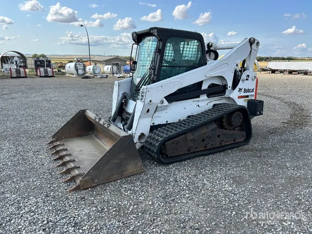 2014 Bobcat T870 Two-Speed Compact Track Loader
