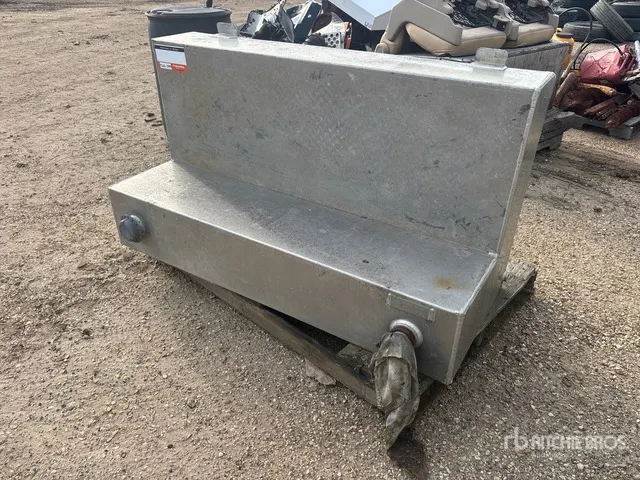 410 L Portable Aluminum Fuel Tank